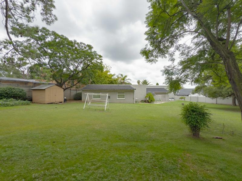 3 Bedroom Property for Sale in Magaliessig Gauteng