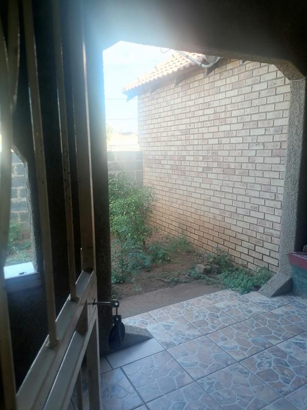 2 Bedroom Property for Sale in Stretford Gauteng