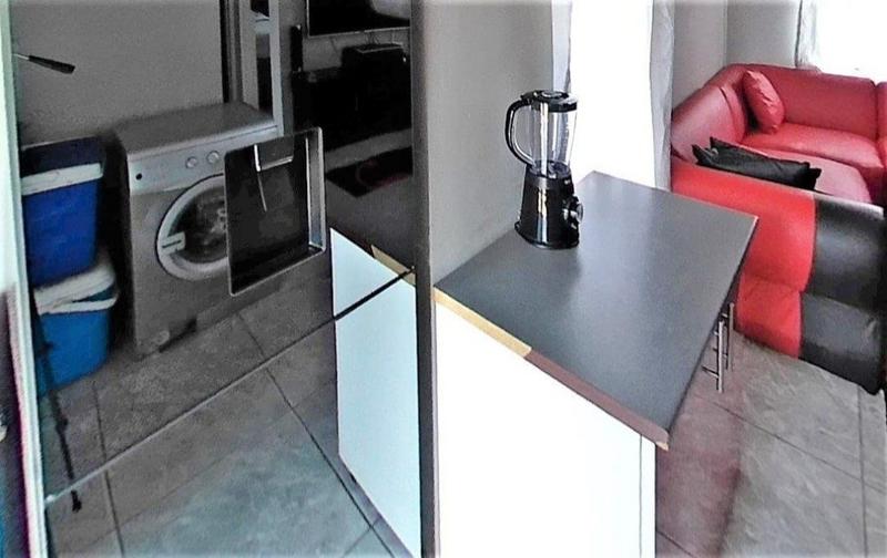 2 Bedroom Property for Sale in Lehae Gauteng