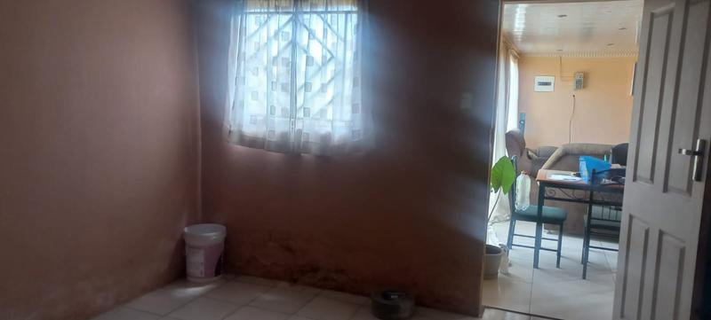 2 Bedroom Property for Sale in Beverley Hills Gauteng