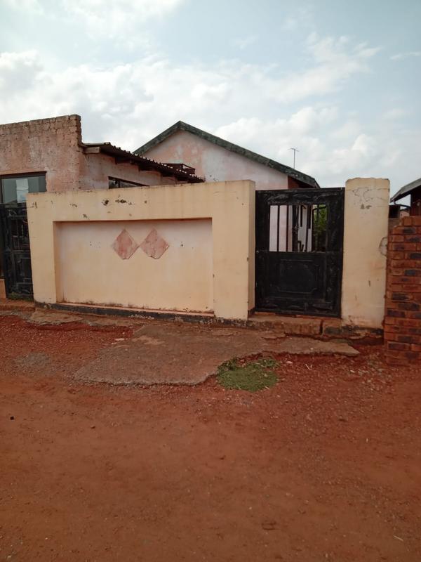 2 Bedroom Property for Sale in Lakeside Gauteng