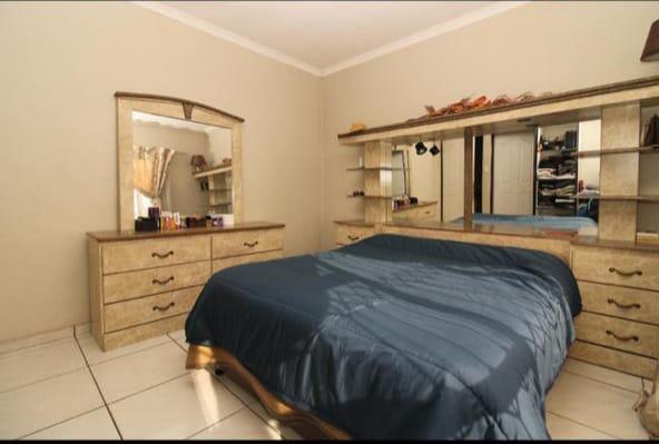 3 Bedroom Property for Sale in Golden Gardens Gauteng
