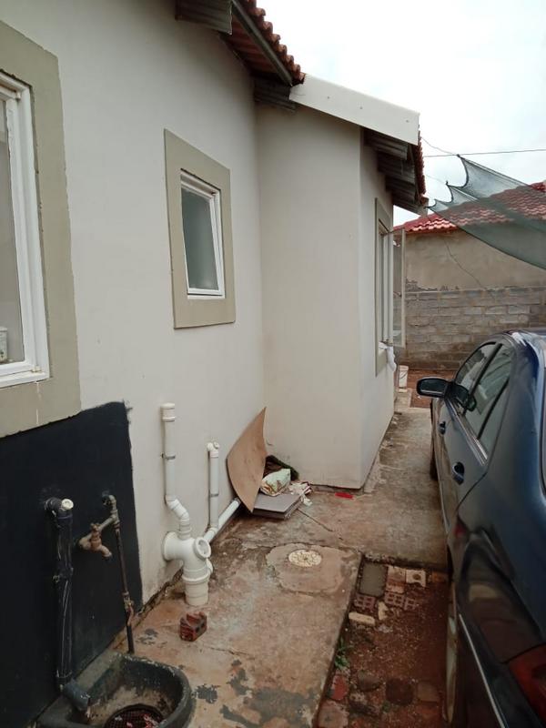 2 Bedroom Property for Sale in Savanna City Gauteng
