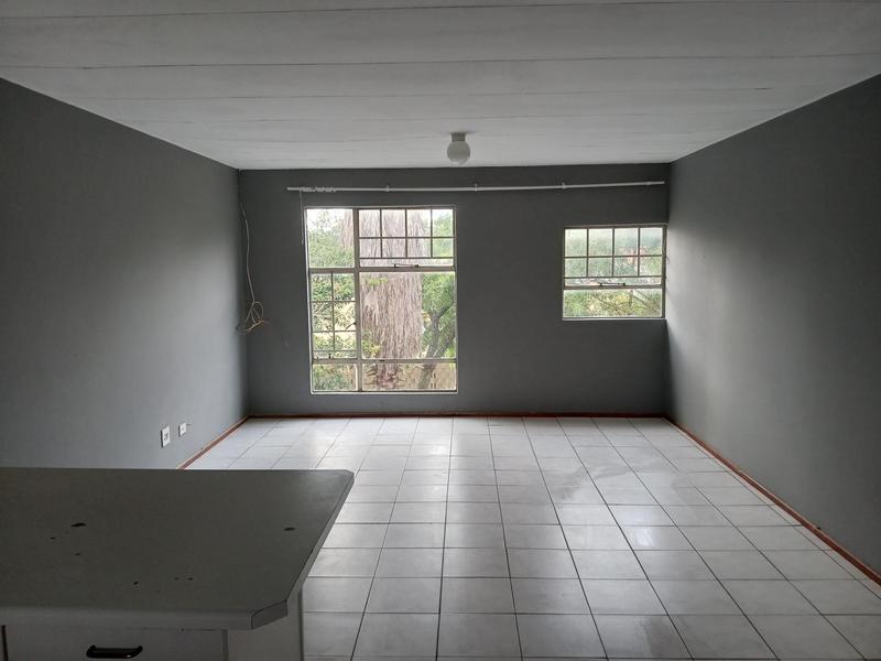 To Let 3 Bedroom Property for Rent in Lindhaven Gauteng