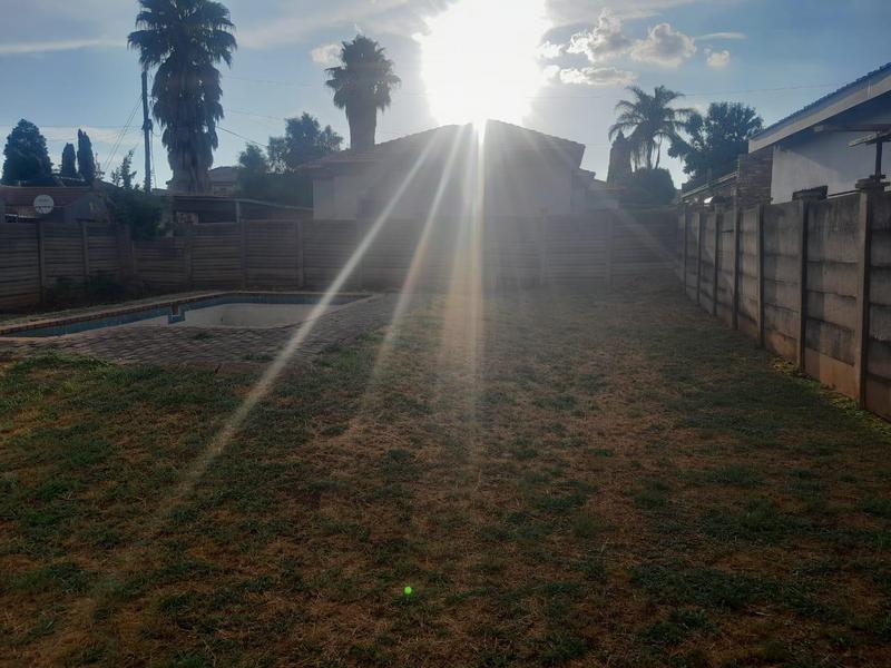 3 Bedroom Property for Sale in Elandspoort Gauteng