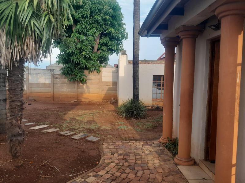 3 Bedroom Property for Sale in Elandspoort Gauteng