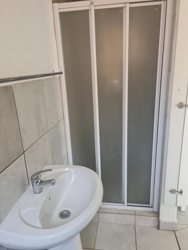 3 Bedroom Property for Sale in Roodepoort Gauteng