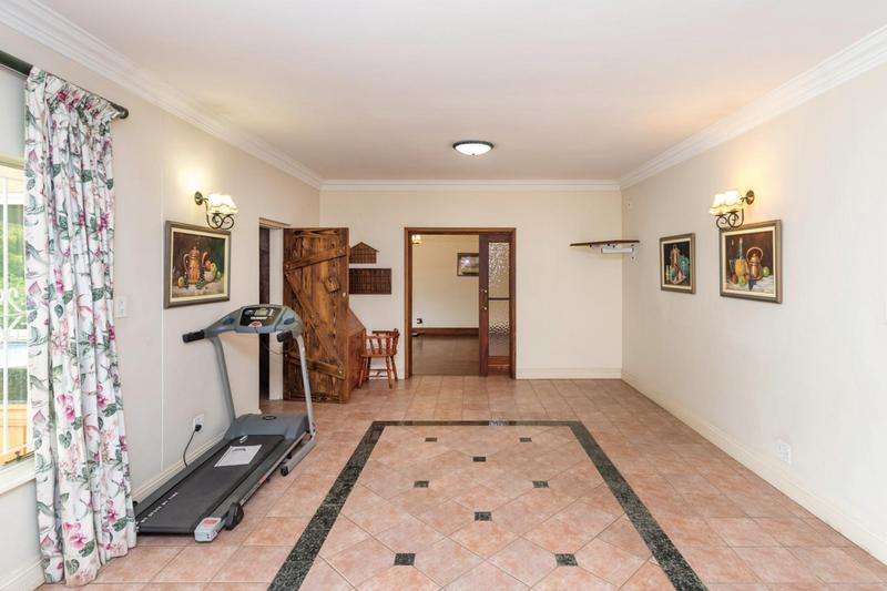 5 Bedroom Property for Sale in Bedfordview Gauteng