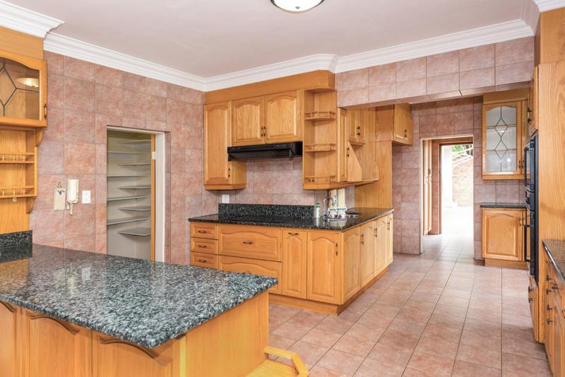 5 Bedroom Property for Sale in Bedfordview Gauteng