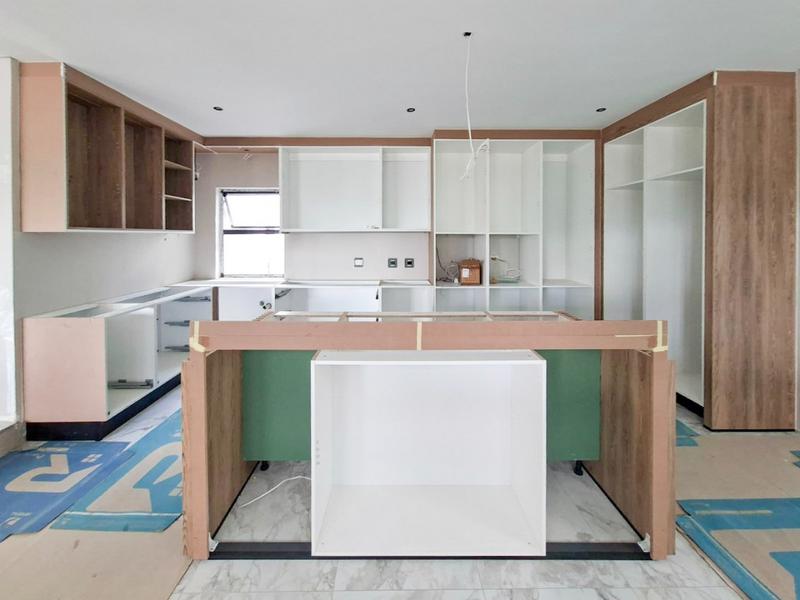 5 Bedroom Property for Sale in Midstream Estate Gauteng