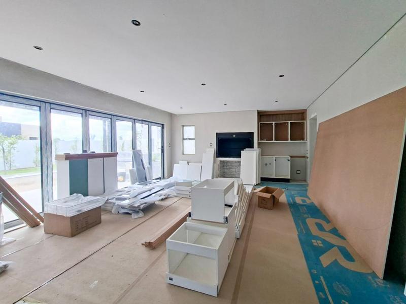 5 Bedroom Property for Sale in Midstream Estate Gauteng
