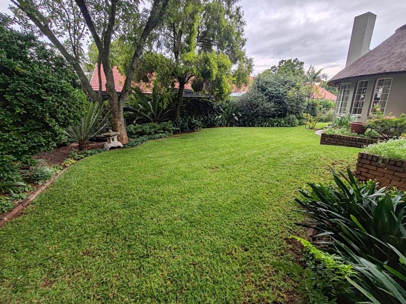 3 Bedroom Property for Sale in Rooihuiskraal Gauteng
