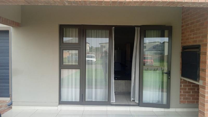 3 Bedroom Property for Sale in Zambezi Manor Lifestyle Estate Gauteng