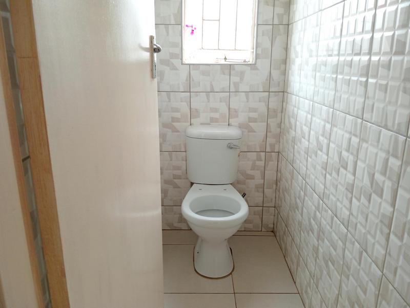 To Let 2 Bedroom Property for Rent in Kagiso Gauteng