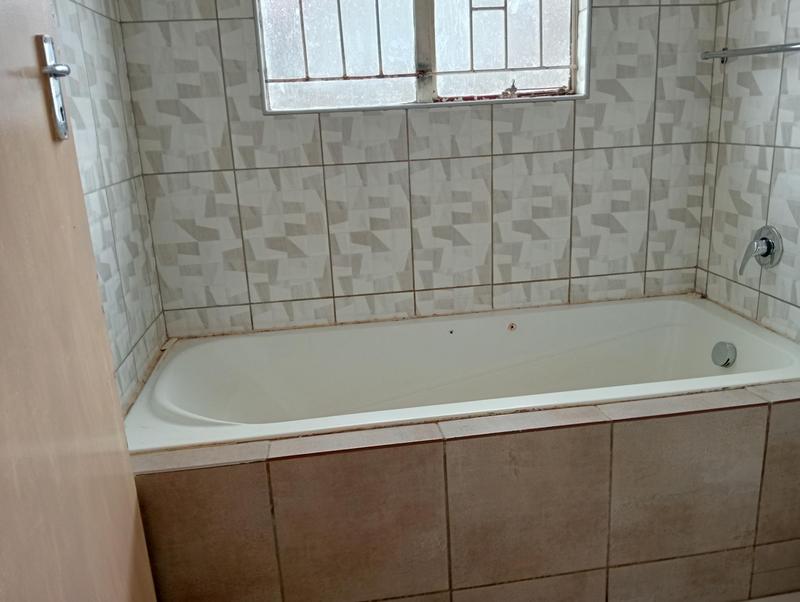 To Let 2 Bedroom Property for Rent in Kagiso Gauteng