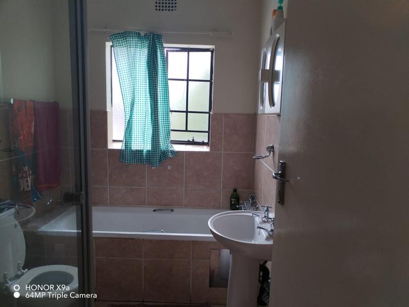To Let 3 Bedroom Property for Rent in Brakpan Gauteng