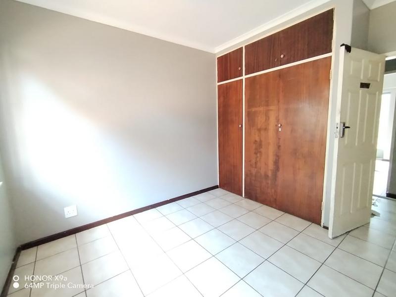 4 Bedroom Property for Sale in Dersley Gauteng