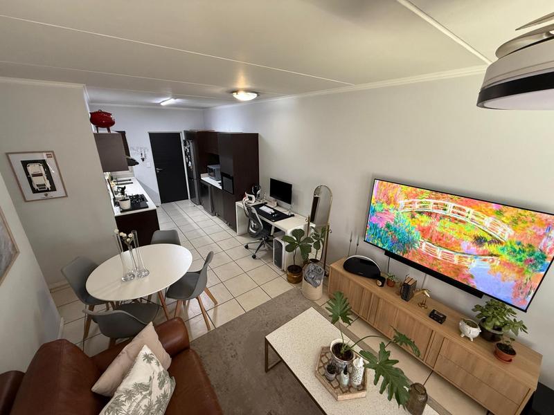 2 Bedroom Property for Sale in Greenstone Hill Gauteng