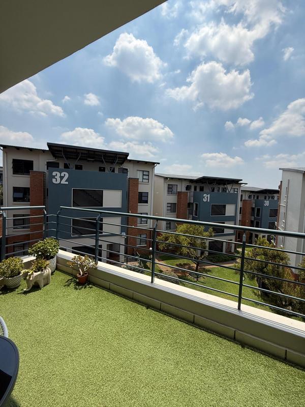 2 Bedroom Property for Sale in Greenstone Hill Gauteng
