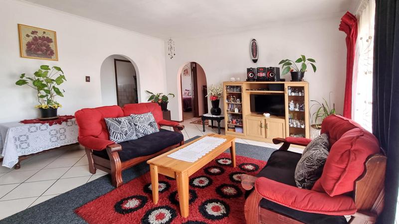 2 Bedroom Property for Sale in Lewisham Gauteng