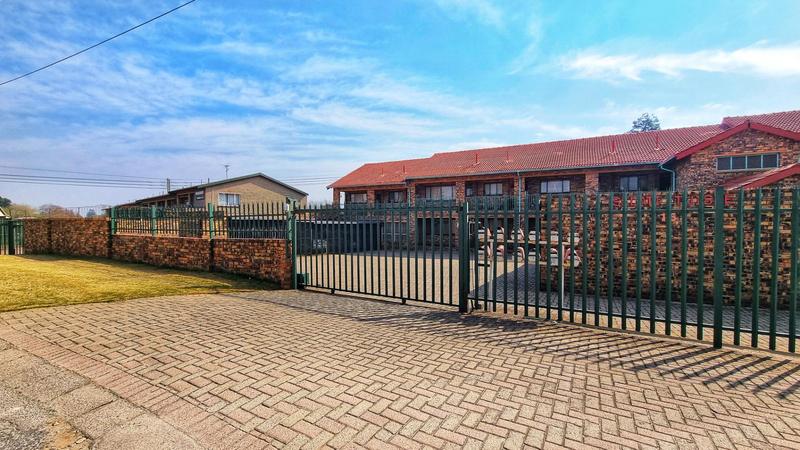 2 Bedroom Property for Sale in Lewisham Gauteng