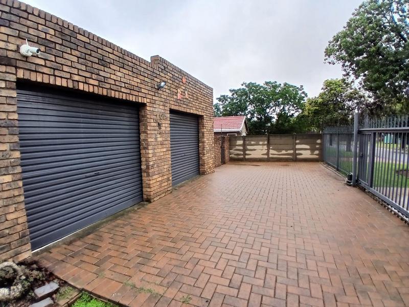 3 Bedroom Property for Sale in Mayberry Park Gauteng