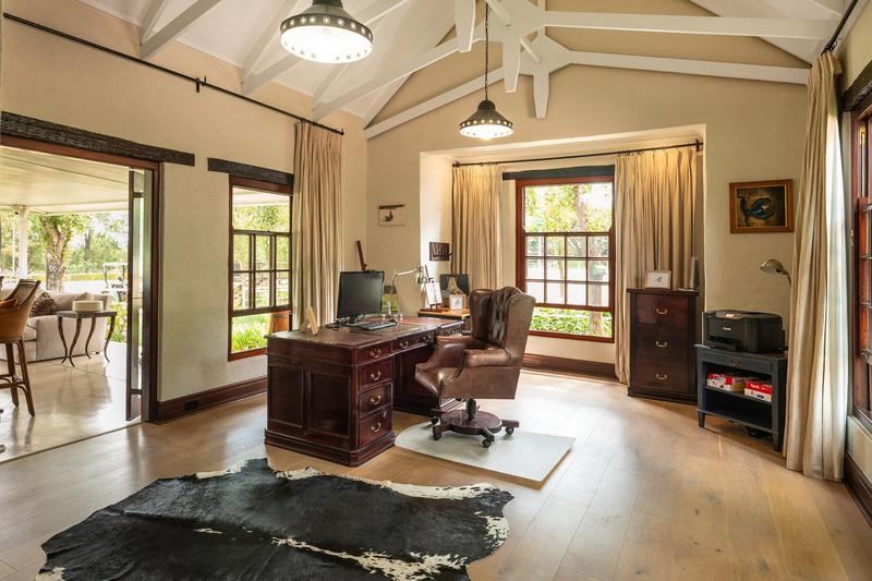 8 Bedroom Property for Sale in Beaulieu Gauteng