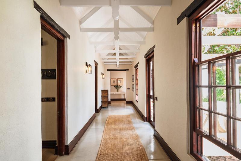 8 Bedroom Property for Sale in Beaulieu Gauteng