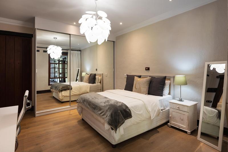 8 Bedroom Property for Sale in Beaulieu Gauteng