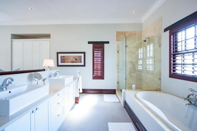 8 Bedroom Property for Sale in Beaulieu Gauteng