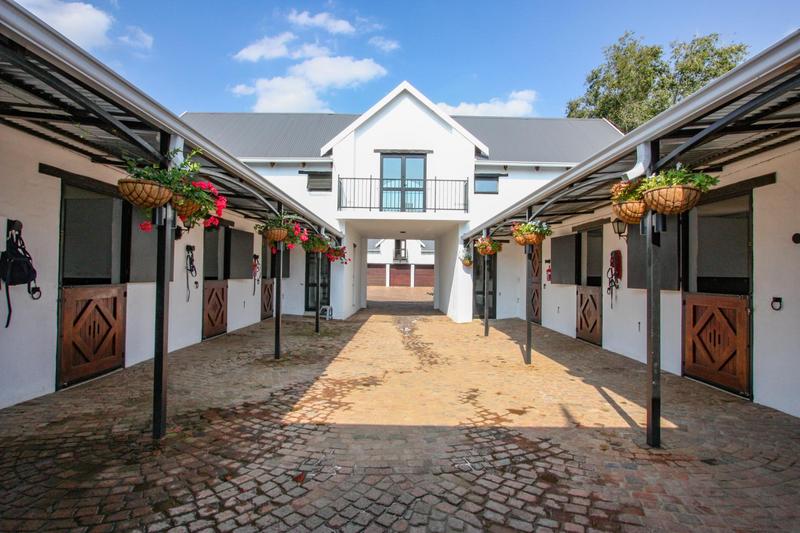 8 Bedroom Property for Sale in Beaulieu Gauteng