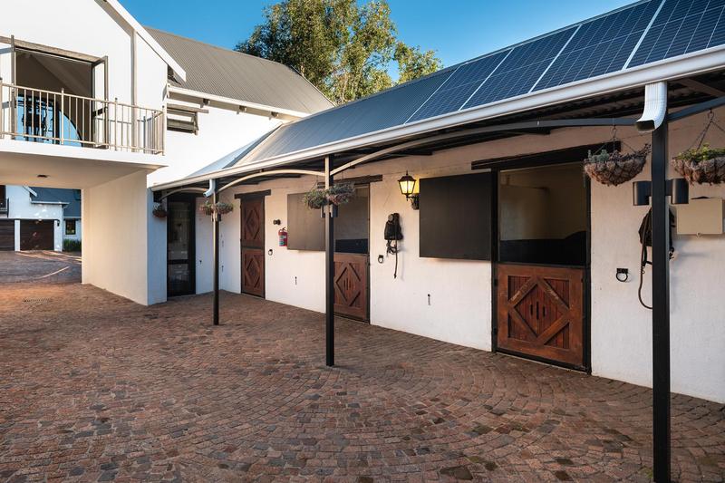 8 Bedroom Property for Sale in Beaulieu Gauteng