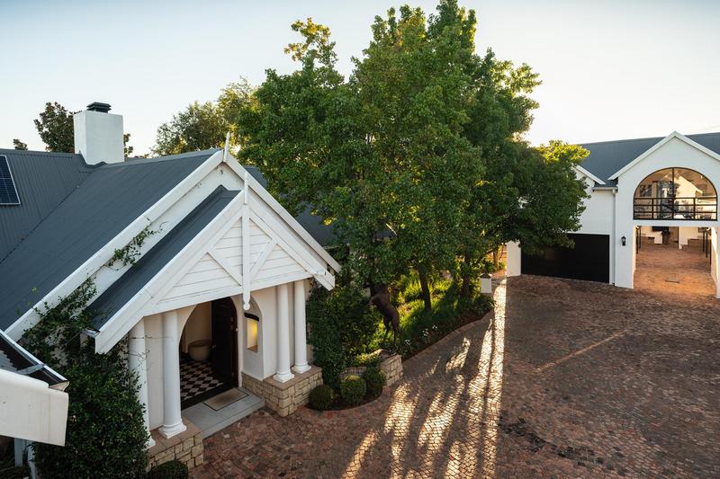 8 Bedroom Property for Sale in Beaulieu Gauteng