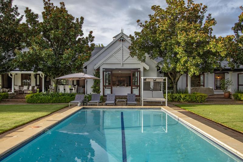 8 Bedroom Property for Sale in Beaulieu Gauteng
