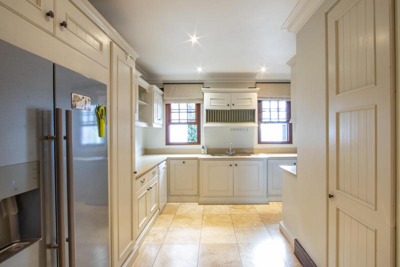 8 Bedroom Property for Sale in Beaulieu Gauteng