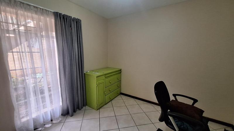 To Let 2 Bedroom Property for Rent in Moreleta Park Gauteng
