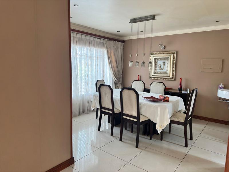 4 Bedroom Property for Sale in Laudium Gauteng