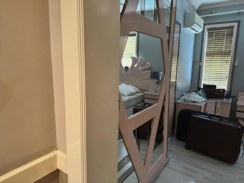 4 Bedroom Property for Sale in Laudium Gauteng