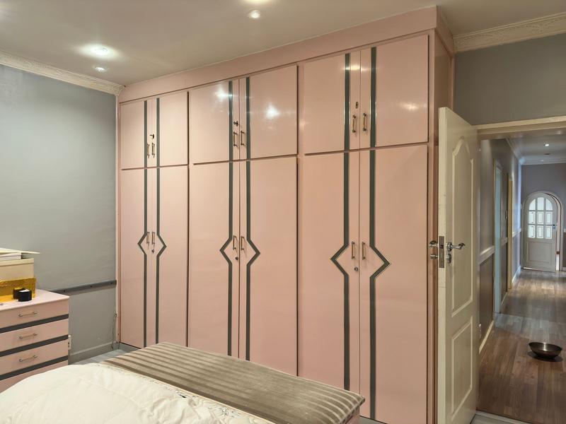 4 Bedroom Property for Sale in Laudium Gauteng
