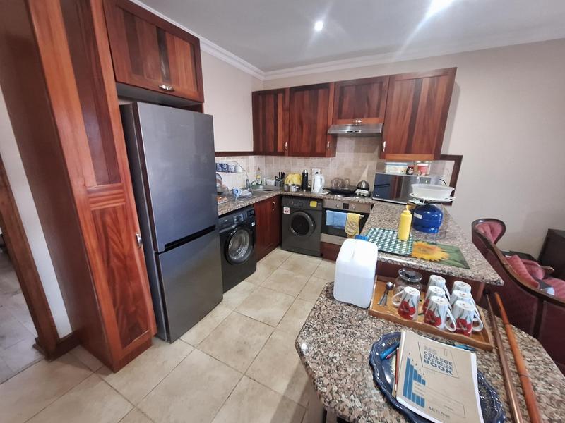 2 Bedroom Property for Sale in Newlands Gauteng