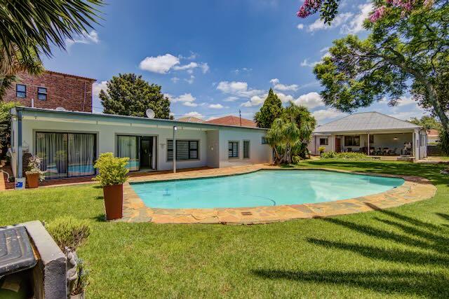 5 Bedroom Property for Sale in Kensington Gauteng