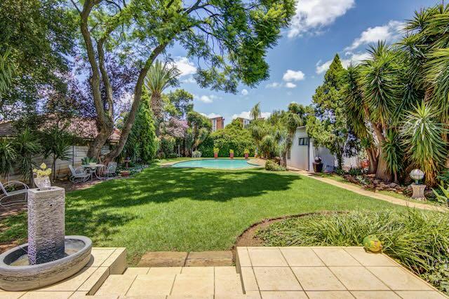 5 Bedroom Property for Sale in Kensington Gauteng