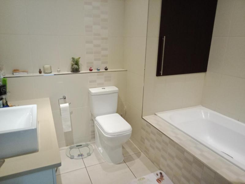 2 Bedroom Property for Sale in Bedford Gardens Gauteng
