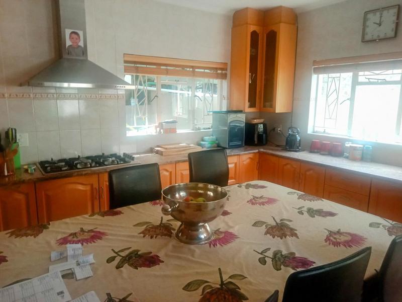 4 Bedroom Property for Sale in Sunnyrock Gauteng