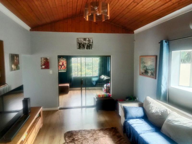 4 Bedroom Property for Sale in Sunnyrock Gauteng