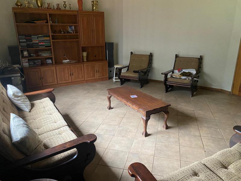 5 Bedroom Property for Sale in Raslouw Gauteng