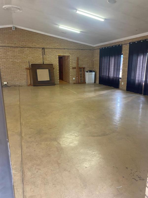 5 Bedroom Property for Sale in Raslouw Gauteng