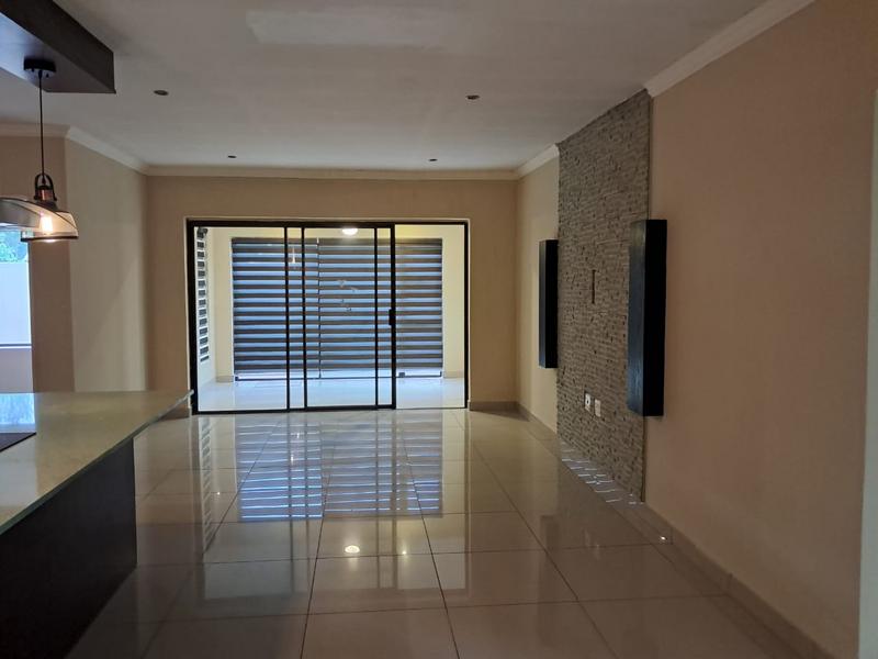 3 Bedroom Property for Sale in Buccleuch Gauteng