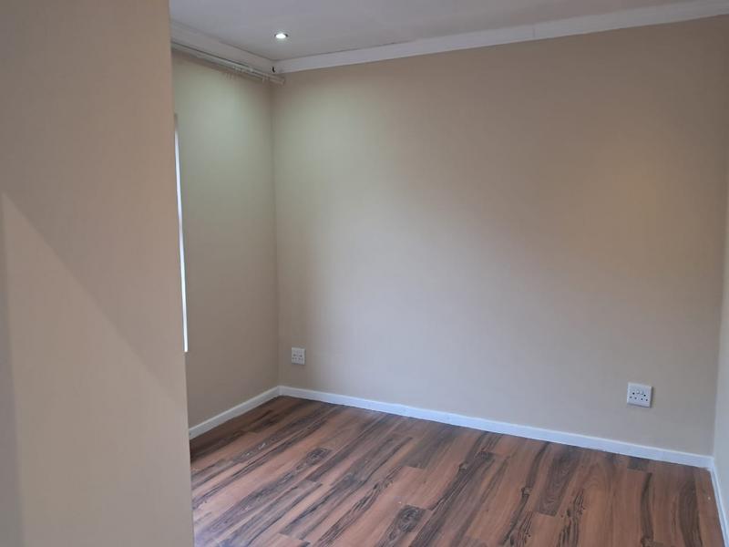 3 Bedroom Property for Sale in Buccleuch Gauteng