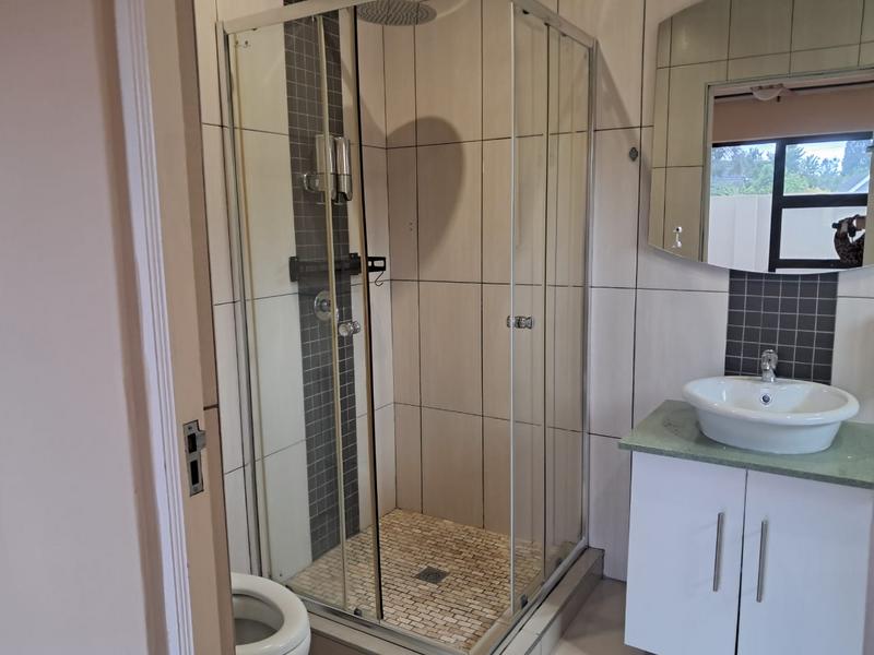 3 Bedroom Property for Sale in Buccleuch Gauteng